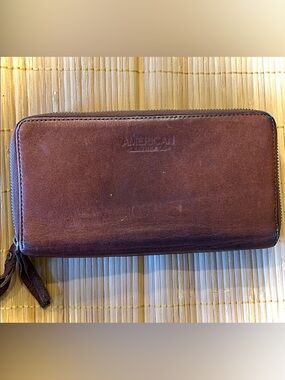 AMERICAN LEATHER CO. COGNAC BROWN DOIBLE ZIP AROUND ACCORDION WALLET